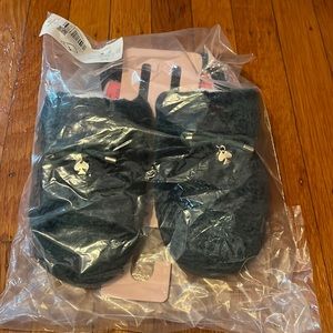 Kate spade green slippers, size 7